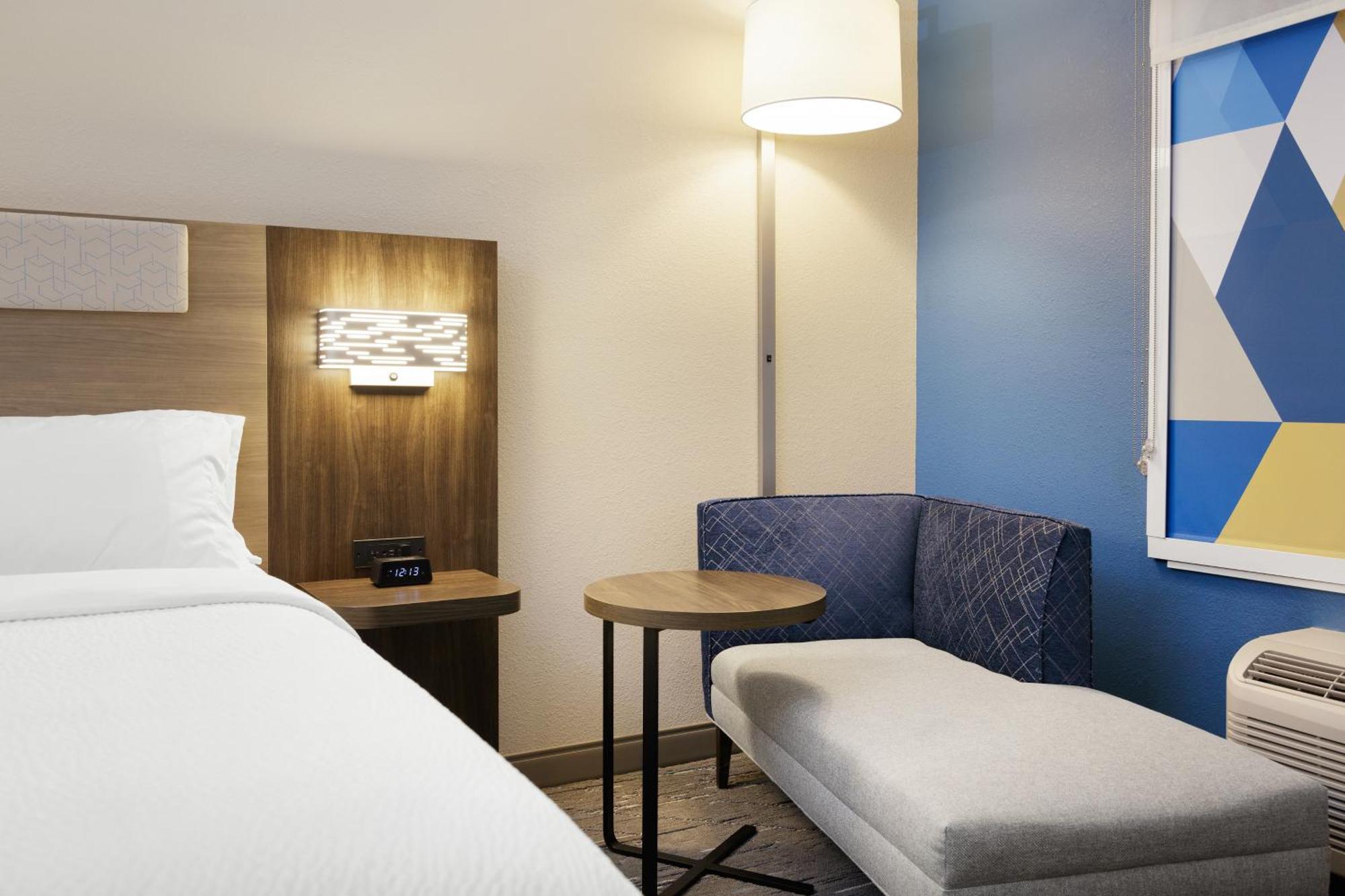 Holiday Inn Express Hotels & Suites Jacksonville By Ihg Extérieur photo